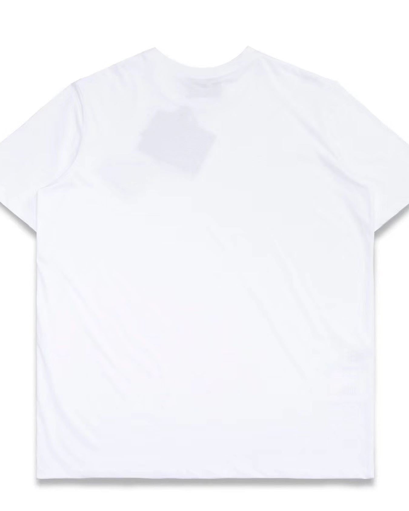 Three-dimensional logo simple t-shirt