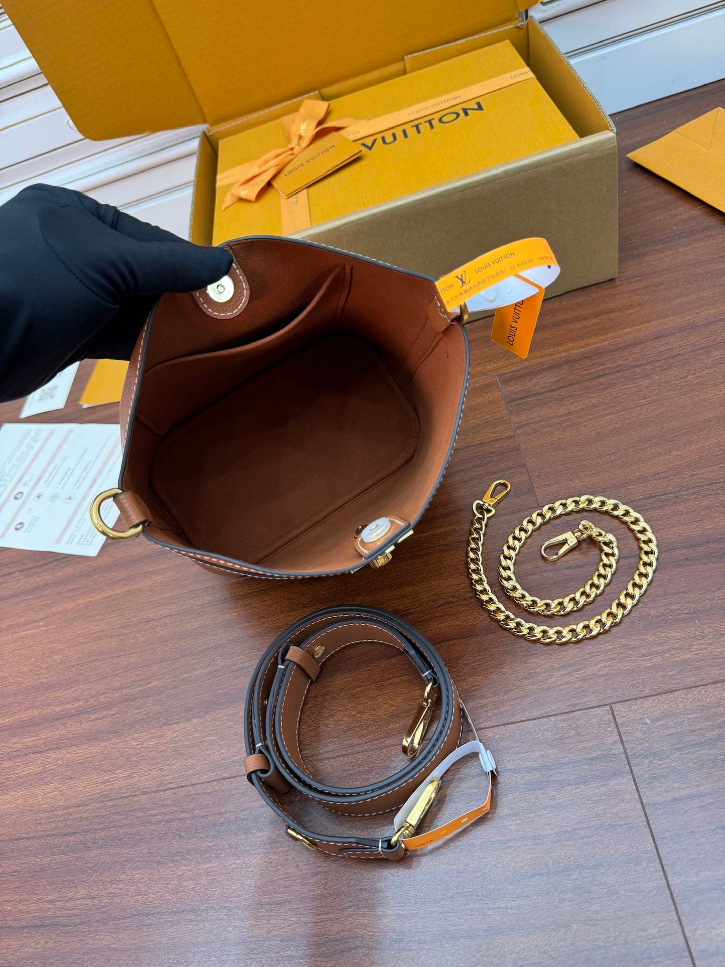 Exquisite+leather+bags-157