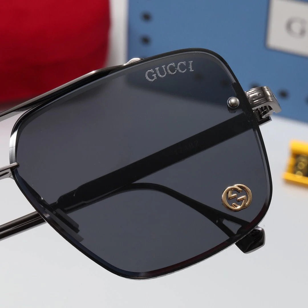 UV-protective travel glasses. trendy retro sunglasses