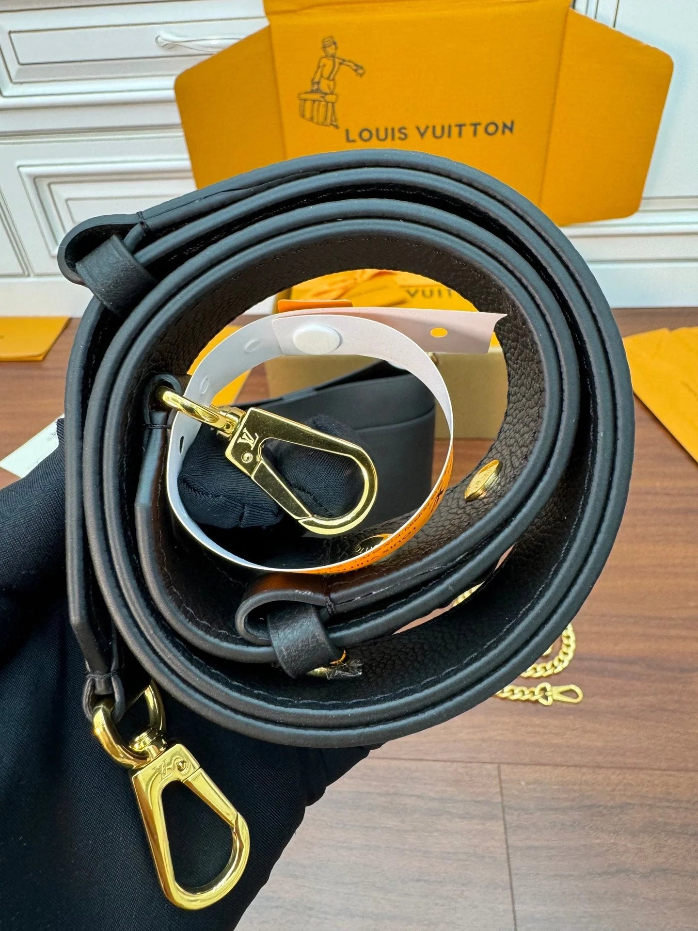 Exquisite+leather+bags-154