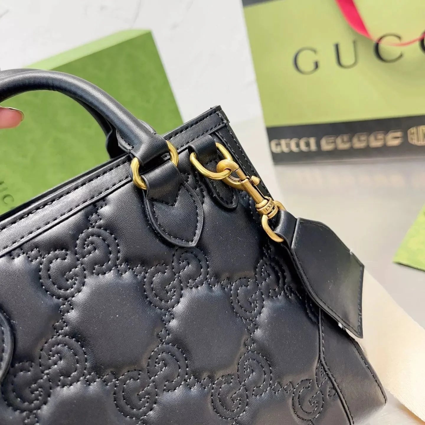 Exquisite+leather+bags-567