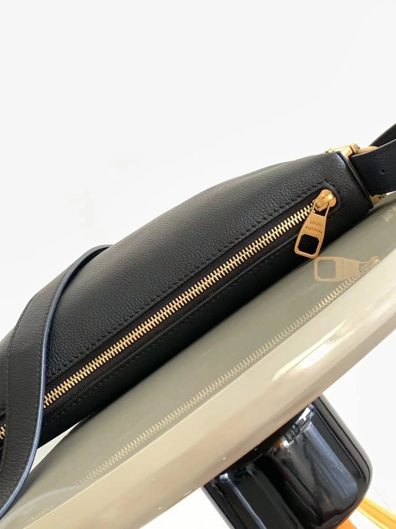 Exquisite+leather+bags-384