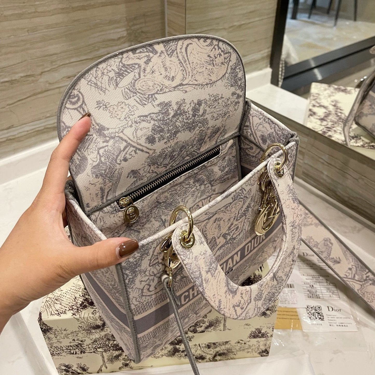 Exquisite+leather+bags-524