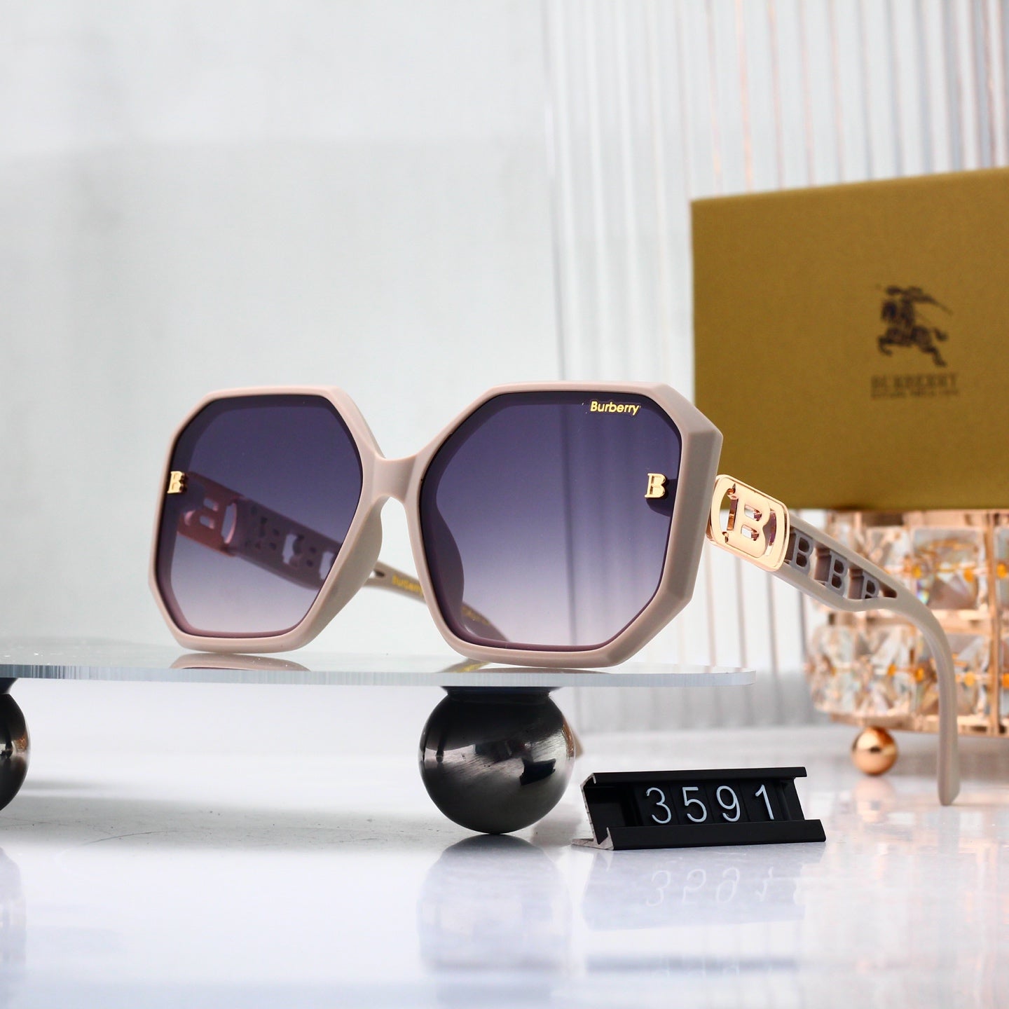 Full Frame Square Gradient Sunglasses