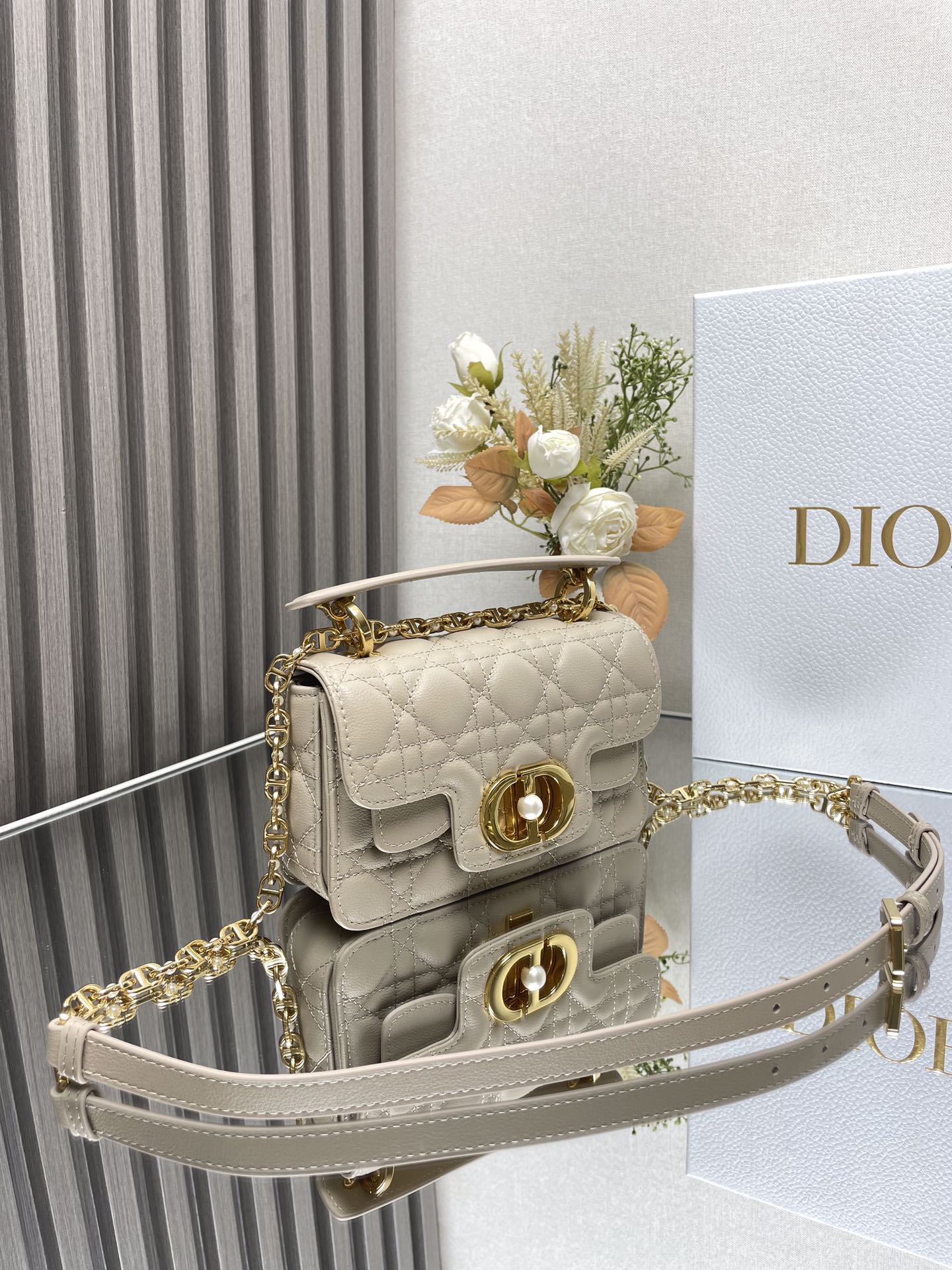 Exquisite+leather+bags-363