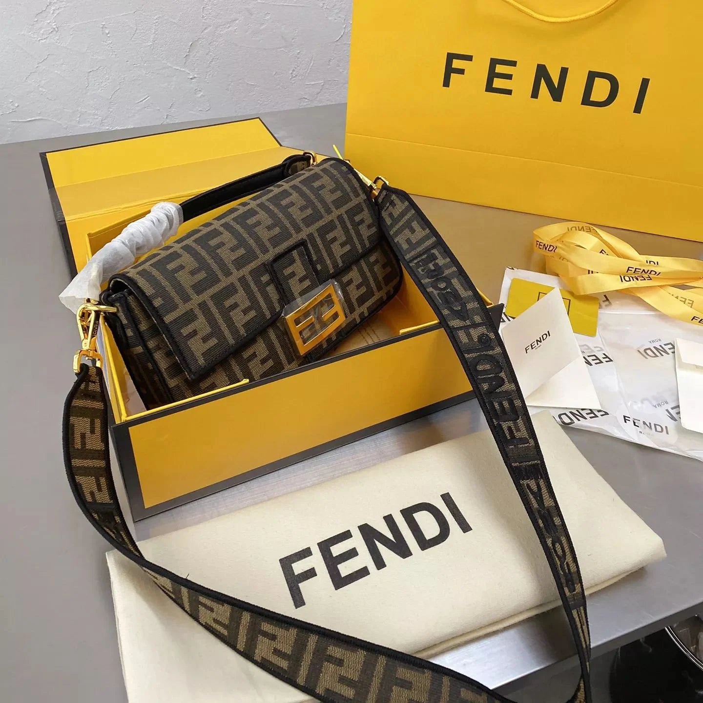 Exquisite+leather+bags-584