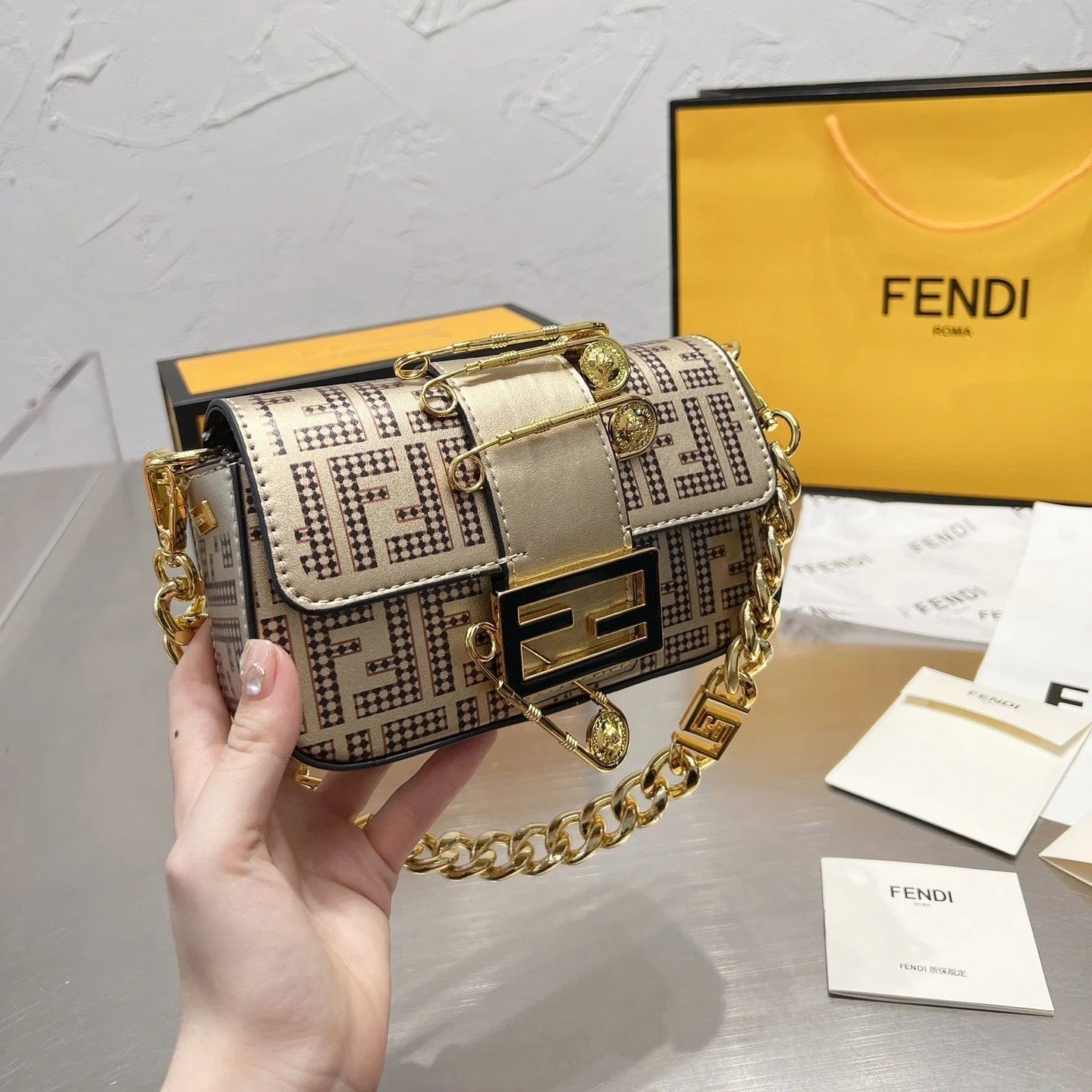 Exquisite+leather+bags-432