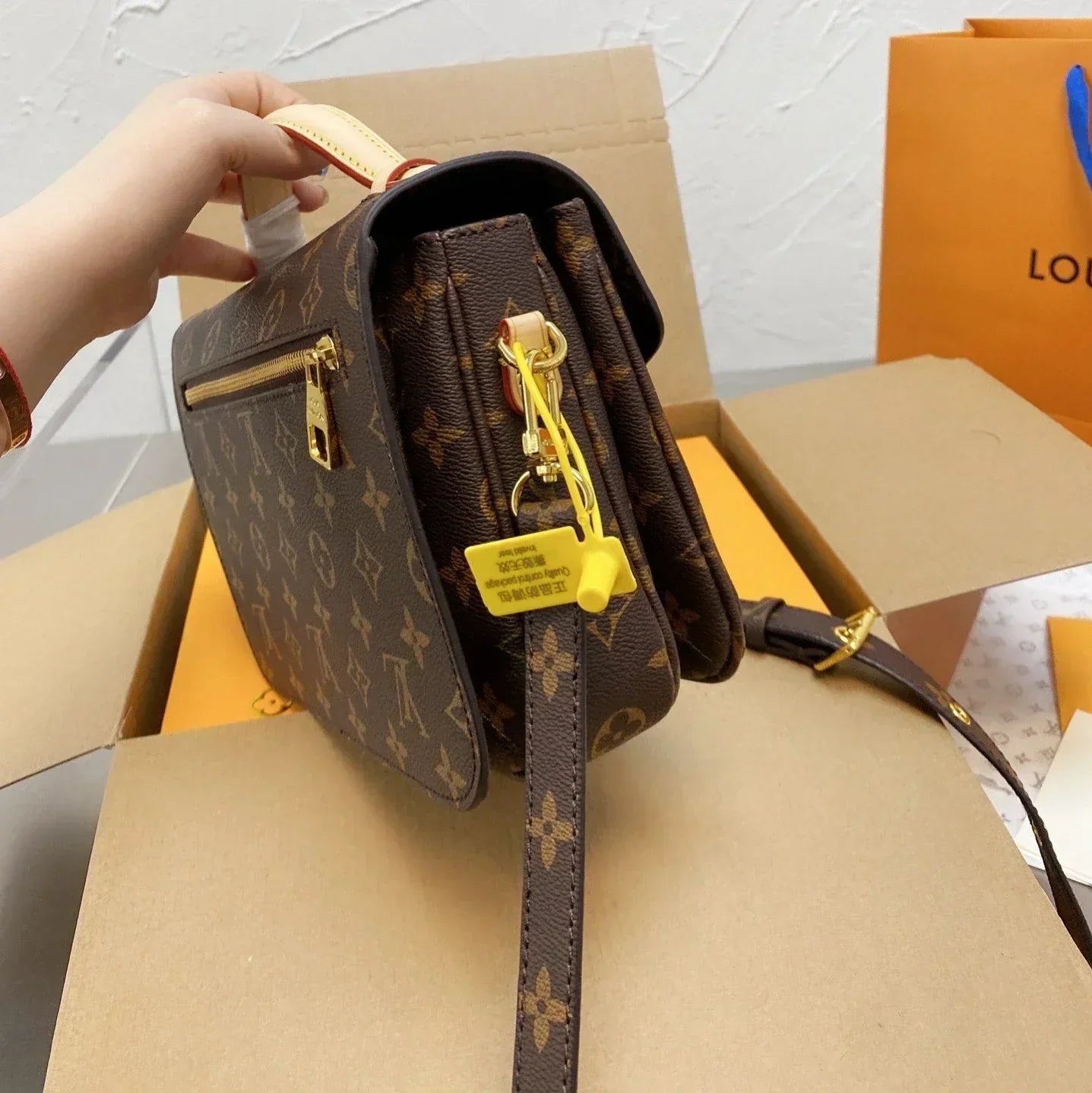 Exquisite+leather+bags-533