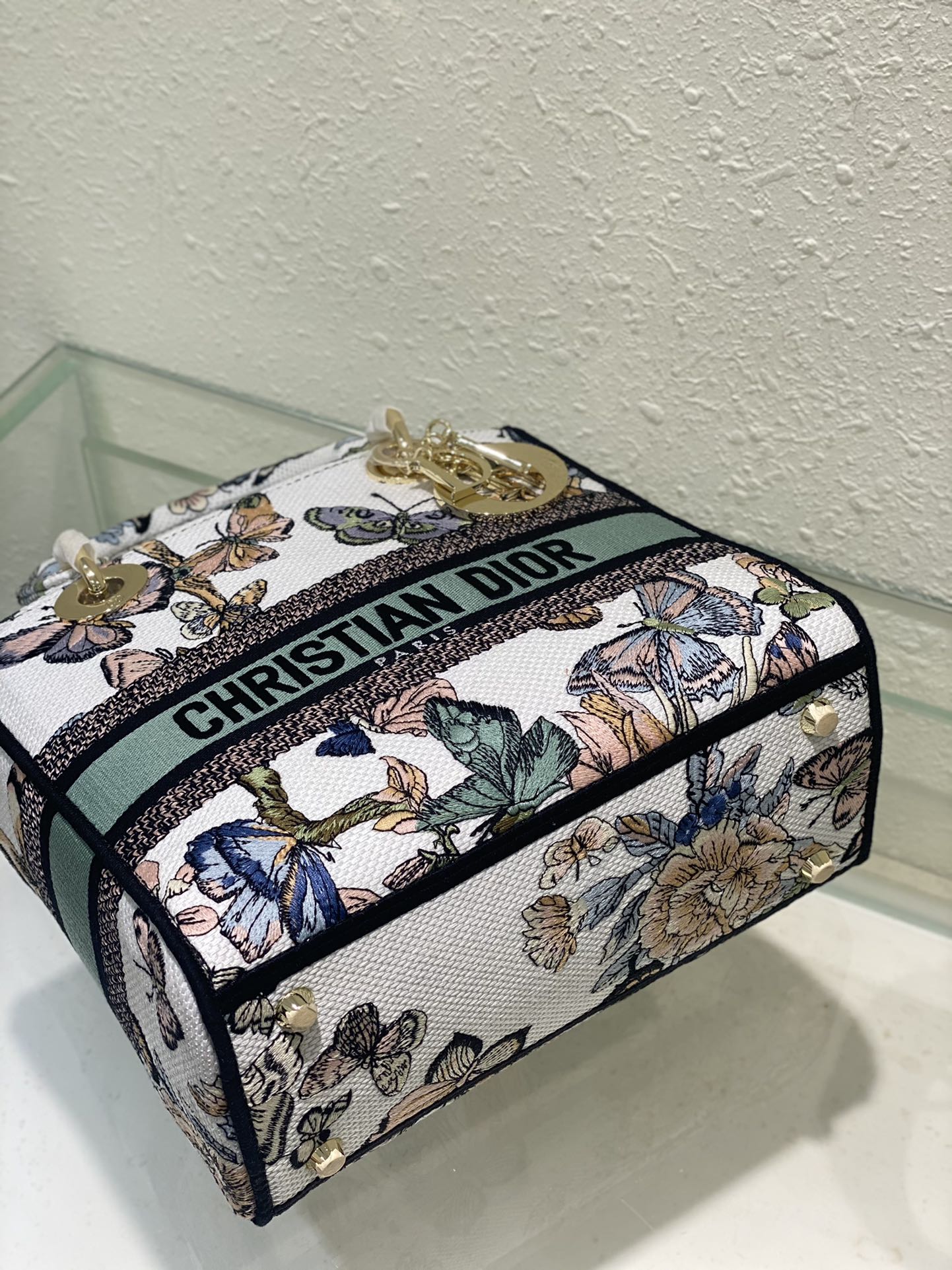 Exquisite+leather+bags-139