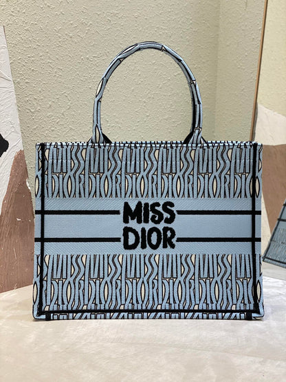 Exquisite+leather+bags-400