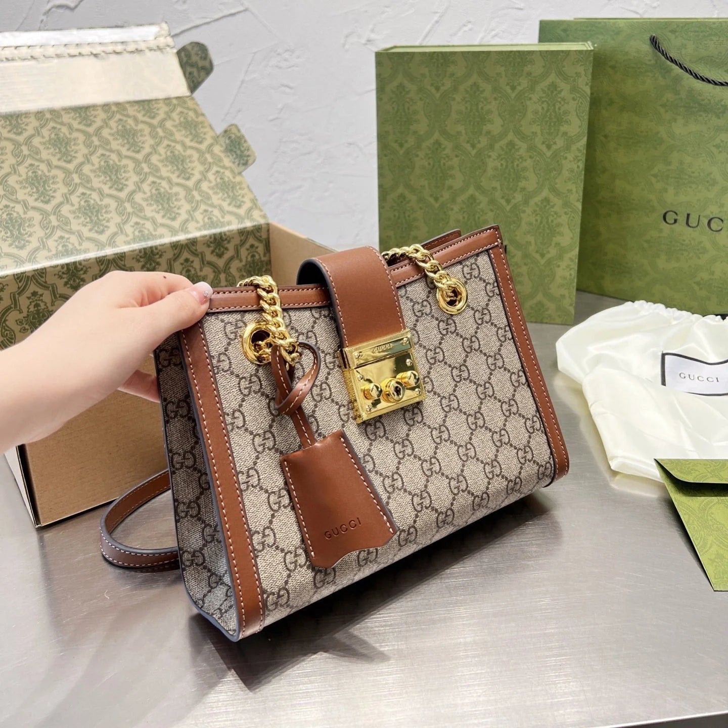 Exquisite+leather+bags-435