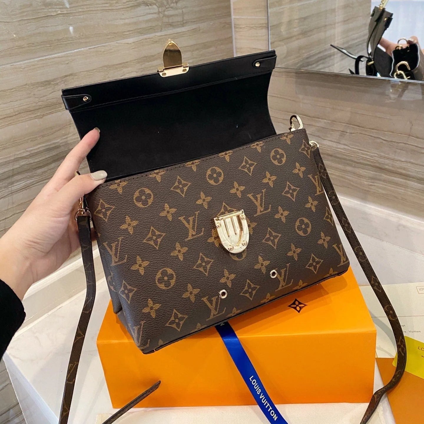 Exquisite+leather+bags-521