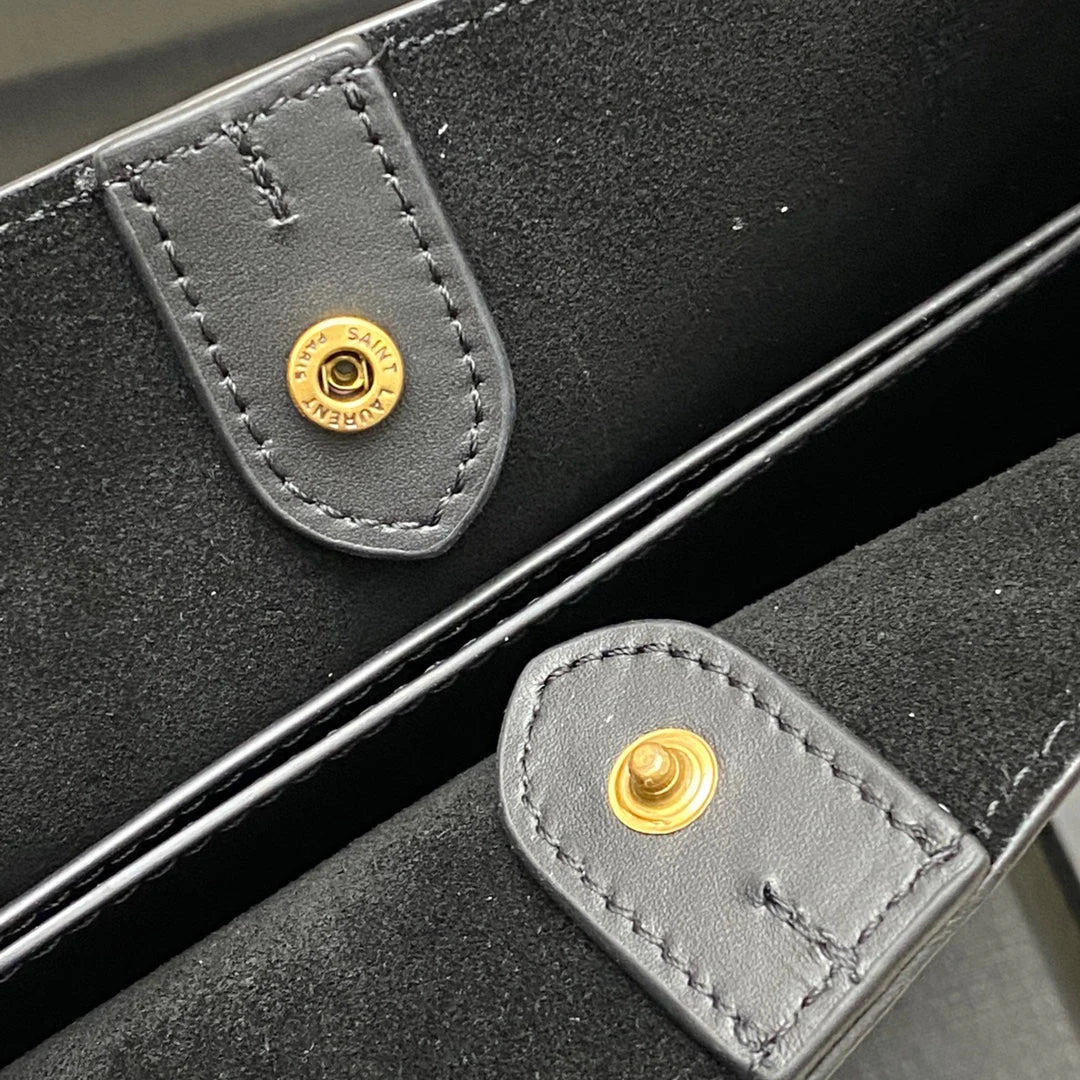 Exquisite+leather+bags-69