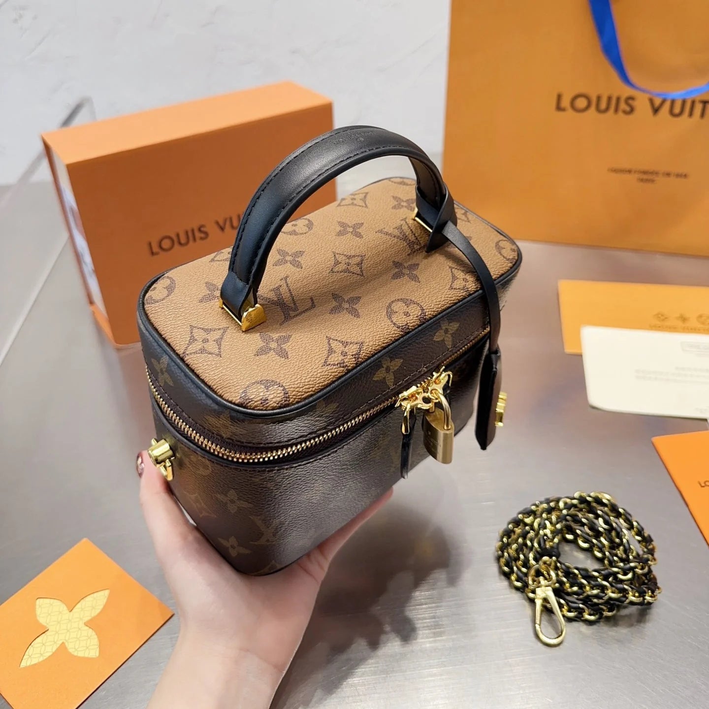 Exquisite+leather+bags-674