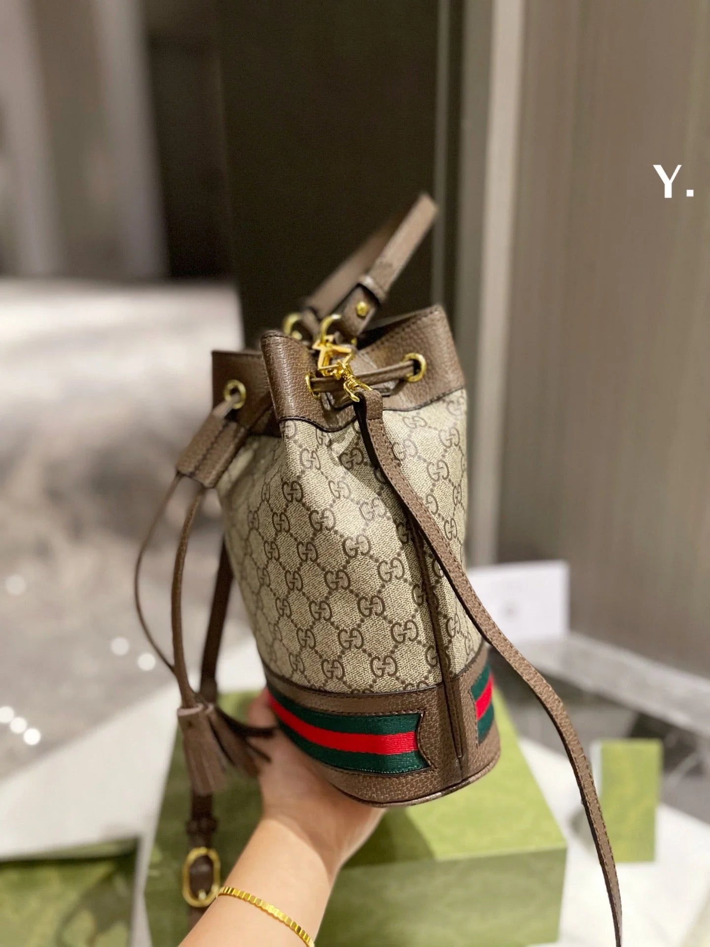 Exquisite+leather+bags-479