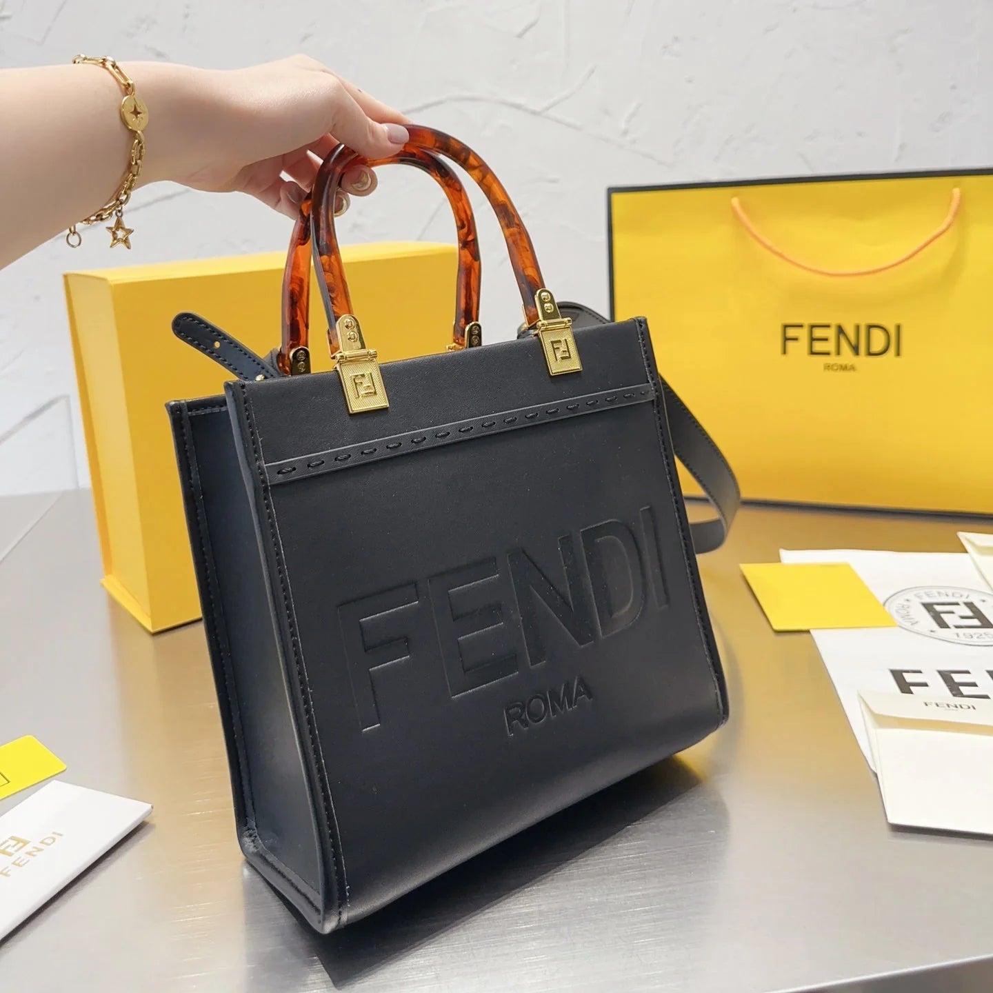 Exquisite+leather+bags-643