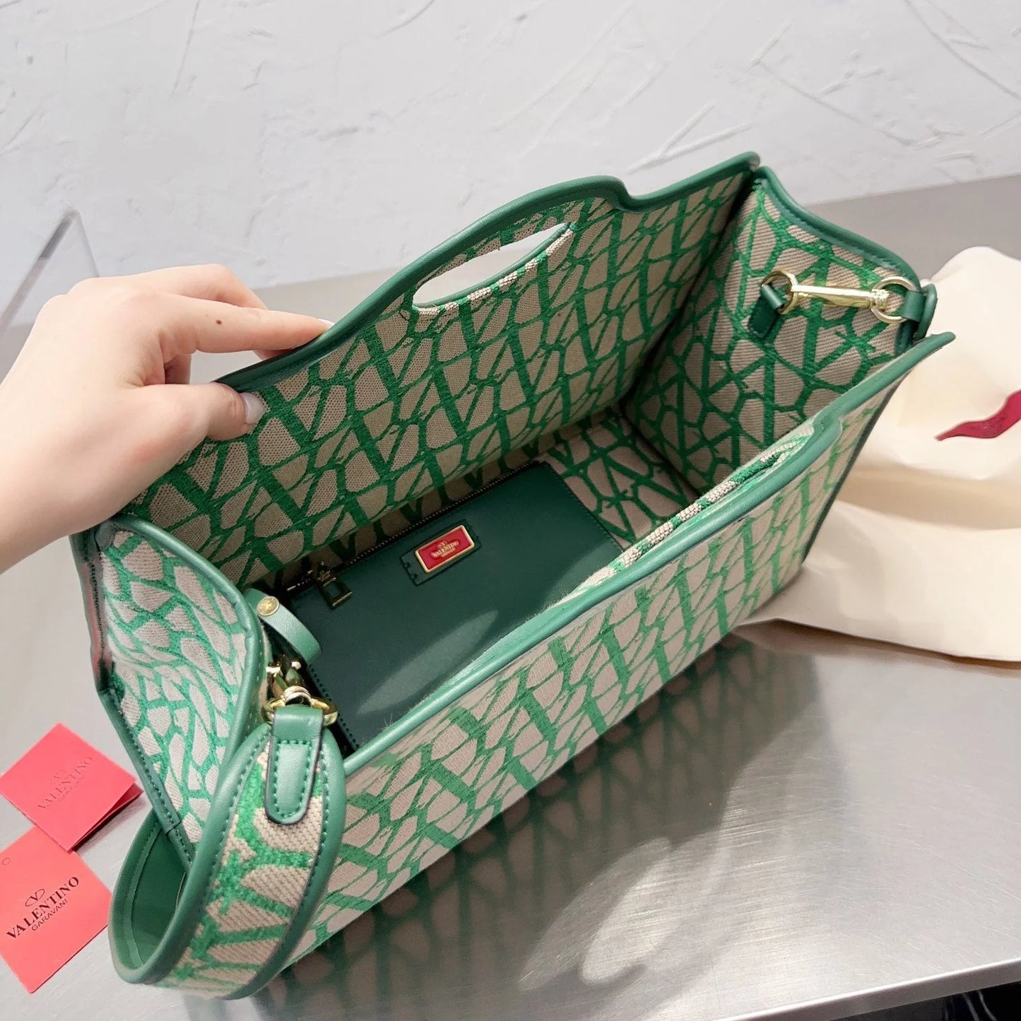 Exquisite+leather+bags-641