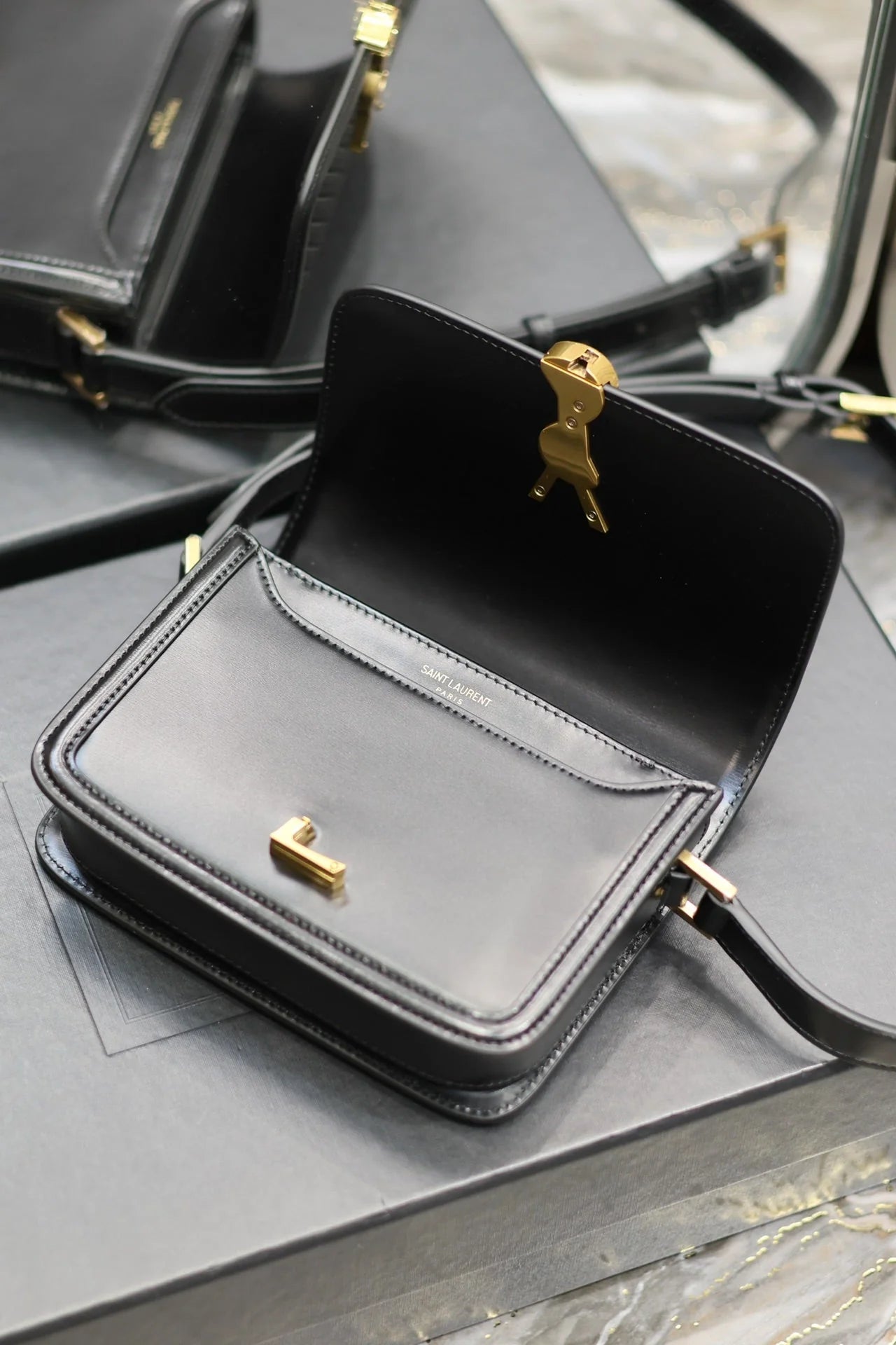 Exquisite+leather+bags-147