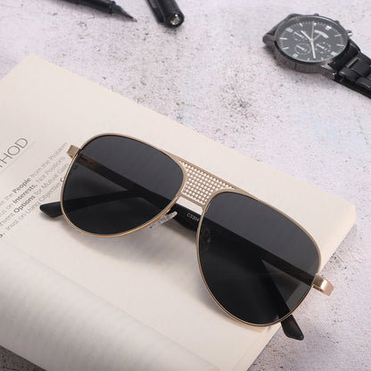 Dollger Silver and Lavender Gradient Aviator Sunglasses