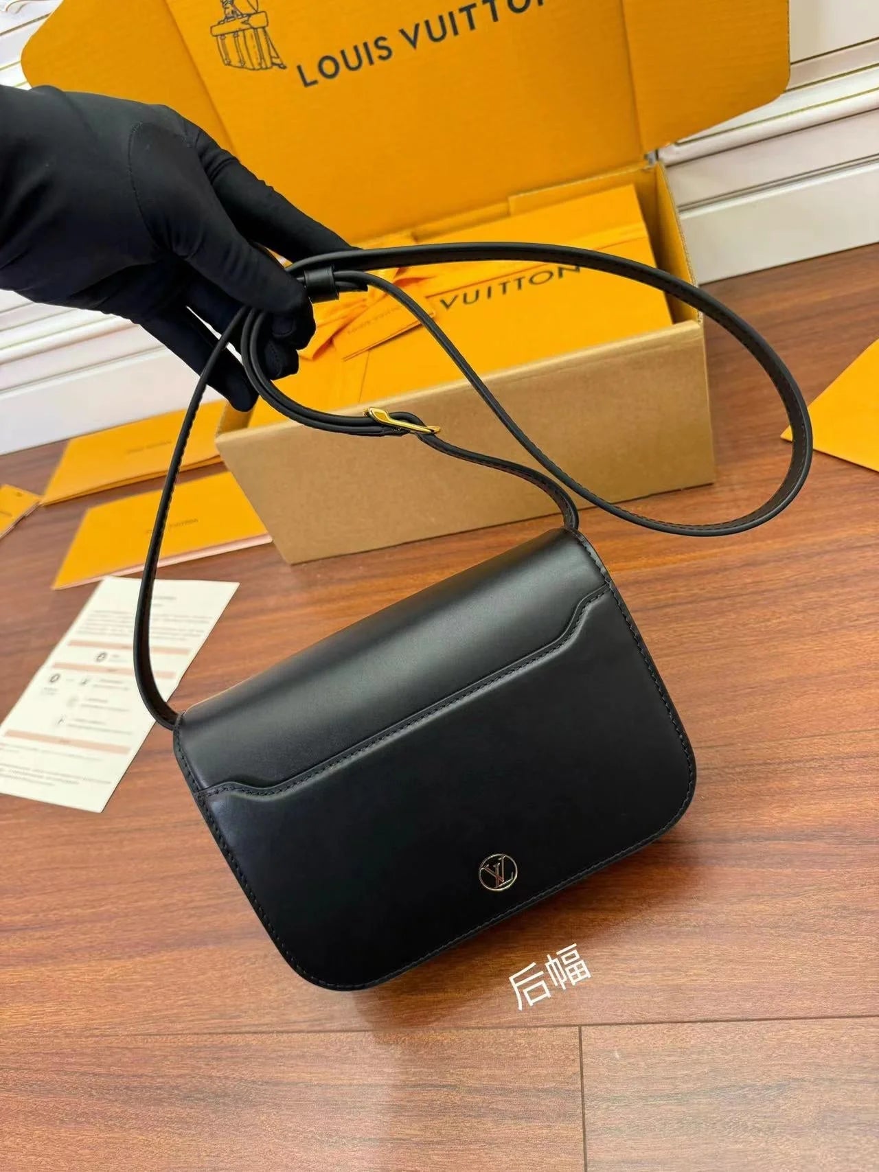 Exquisite+leather+bags-156