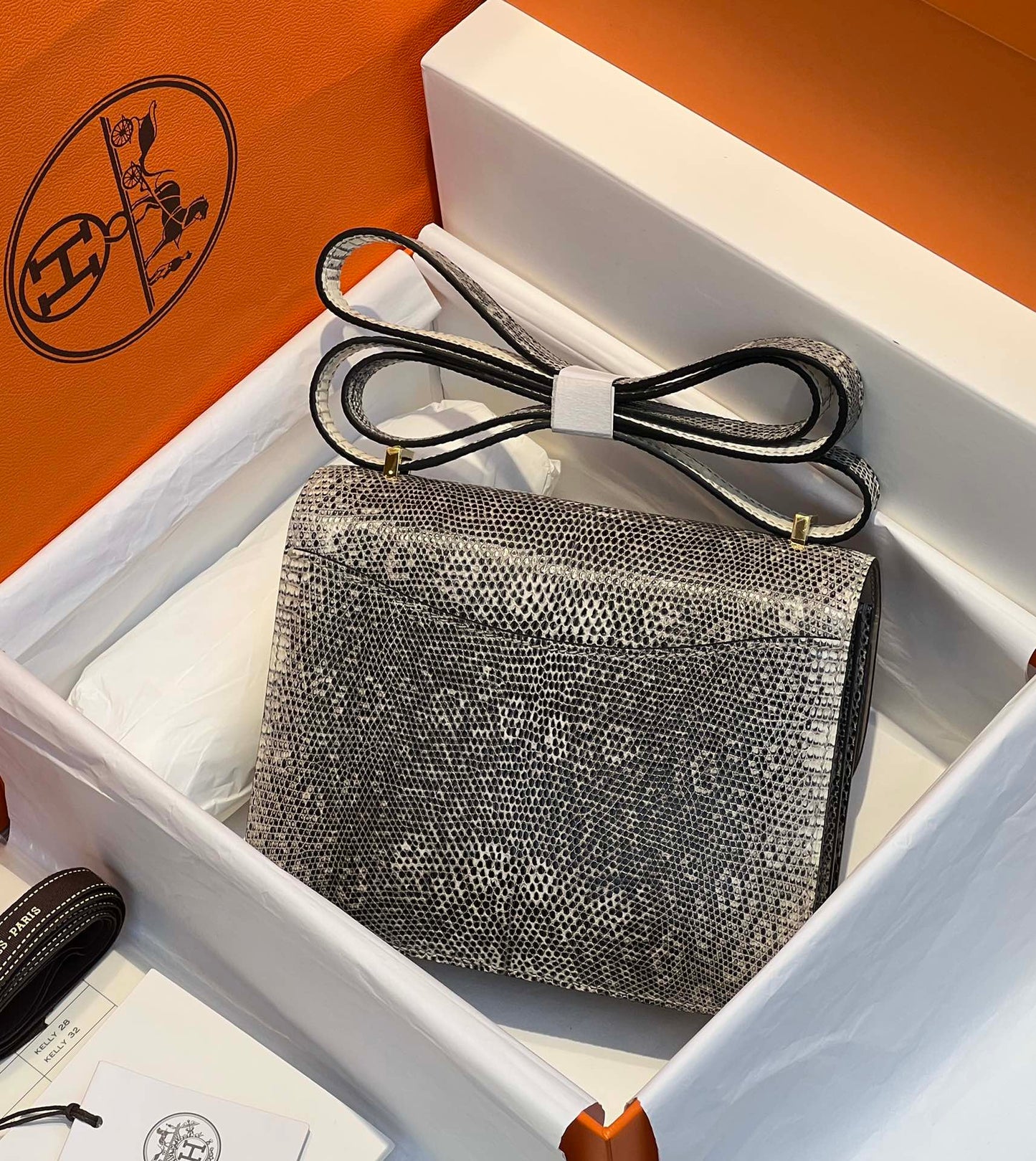 Exquisite+leather+bags-56