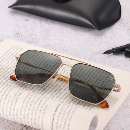 Dollger Retro-Vintage Aviator Tinted Sunglasses