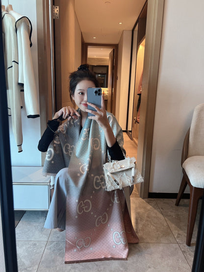 Individual Gradient Cashmere Scarf Shawl