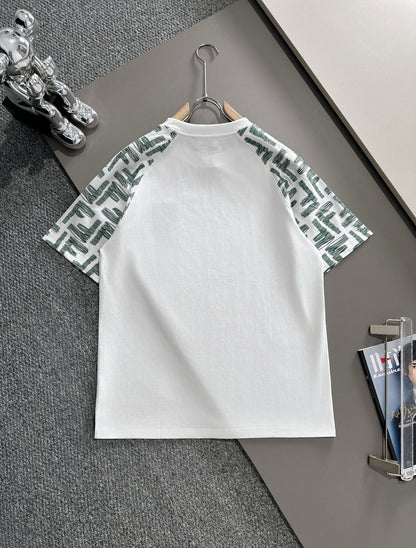 Fashion embroidery t-shirt
