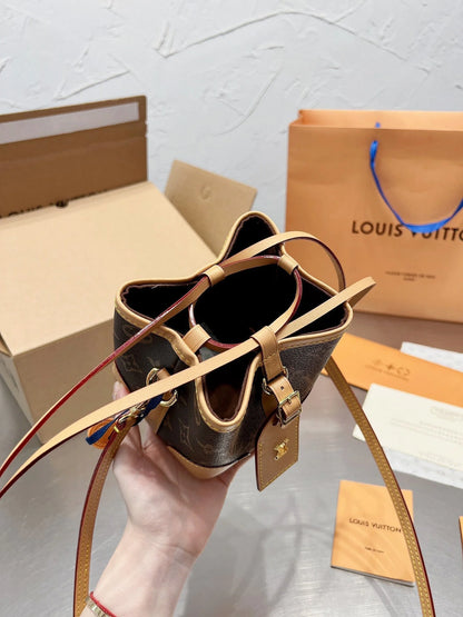 Exquisite+leather+bags-424