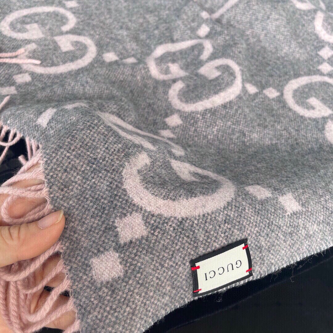 Classic Large Letter Jacquard Cashmere Scarf