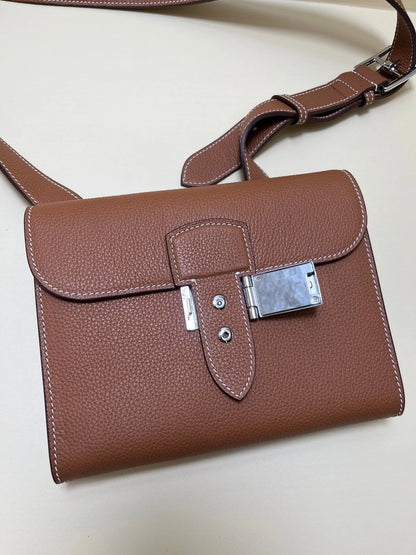 Exquisite+leather+bags-290