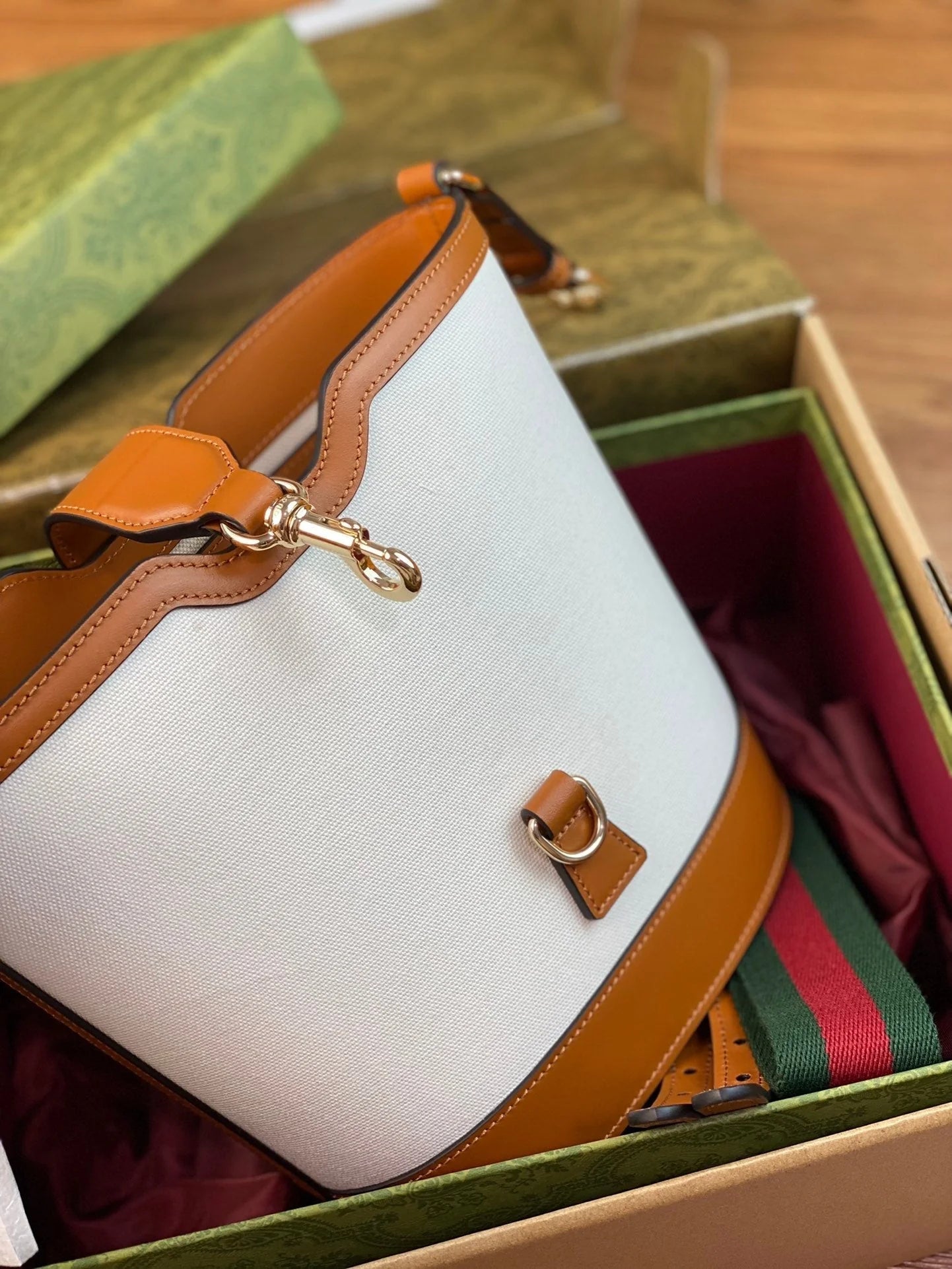 Exquisite+leather+bags-412