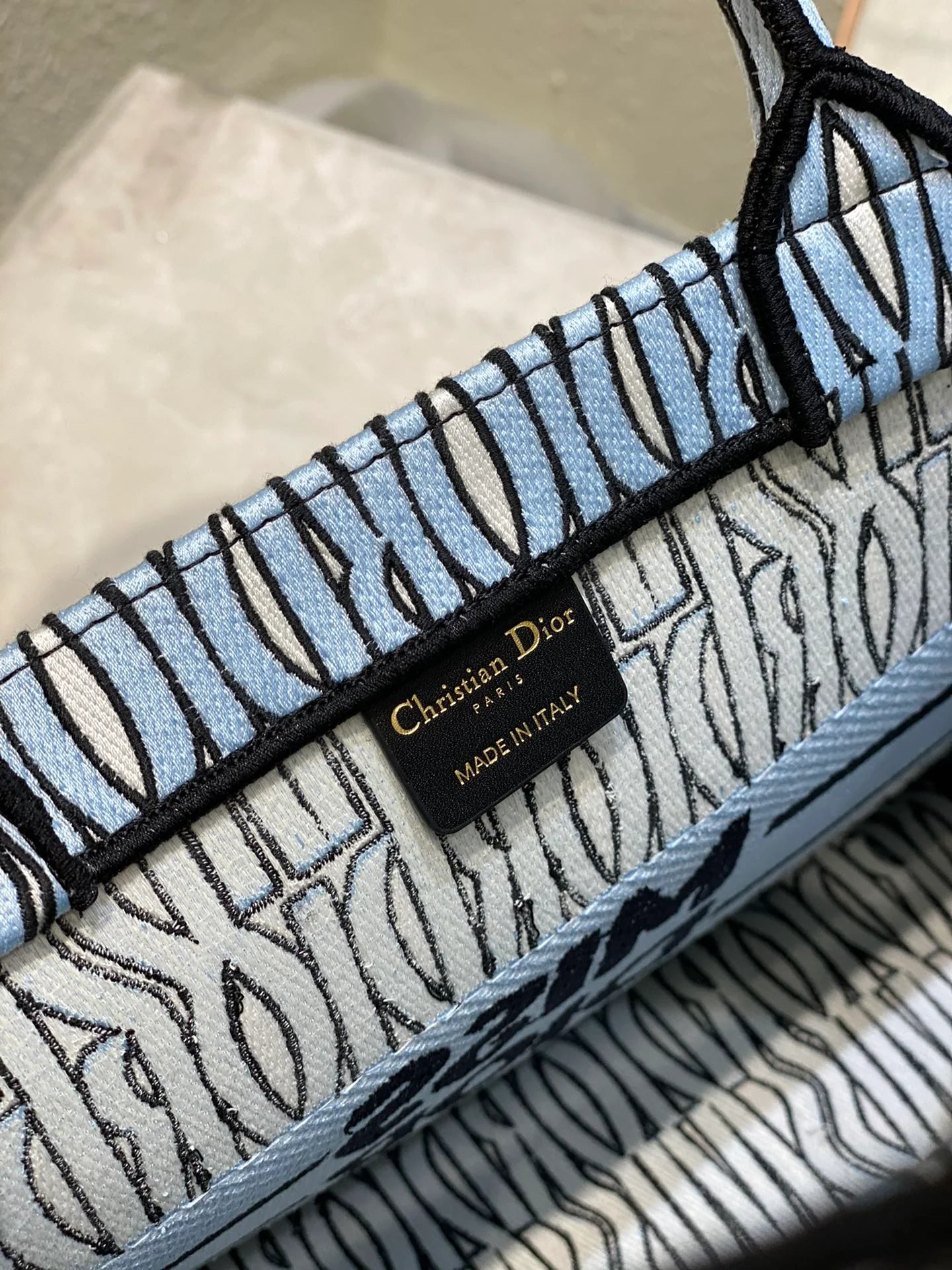 Exquisite+leather+bags-400