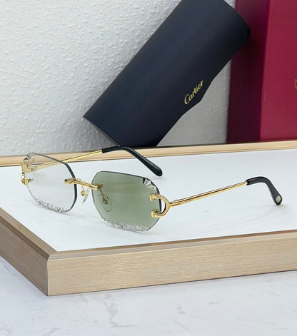 New series of cut lens sunglasses can change color under ultraviolet light