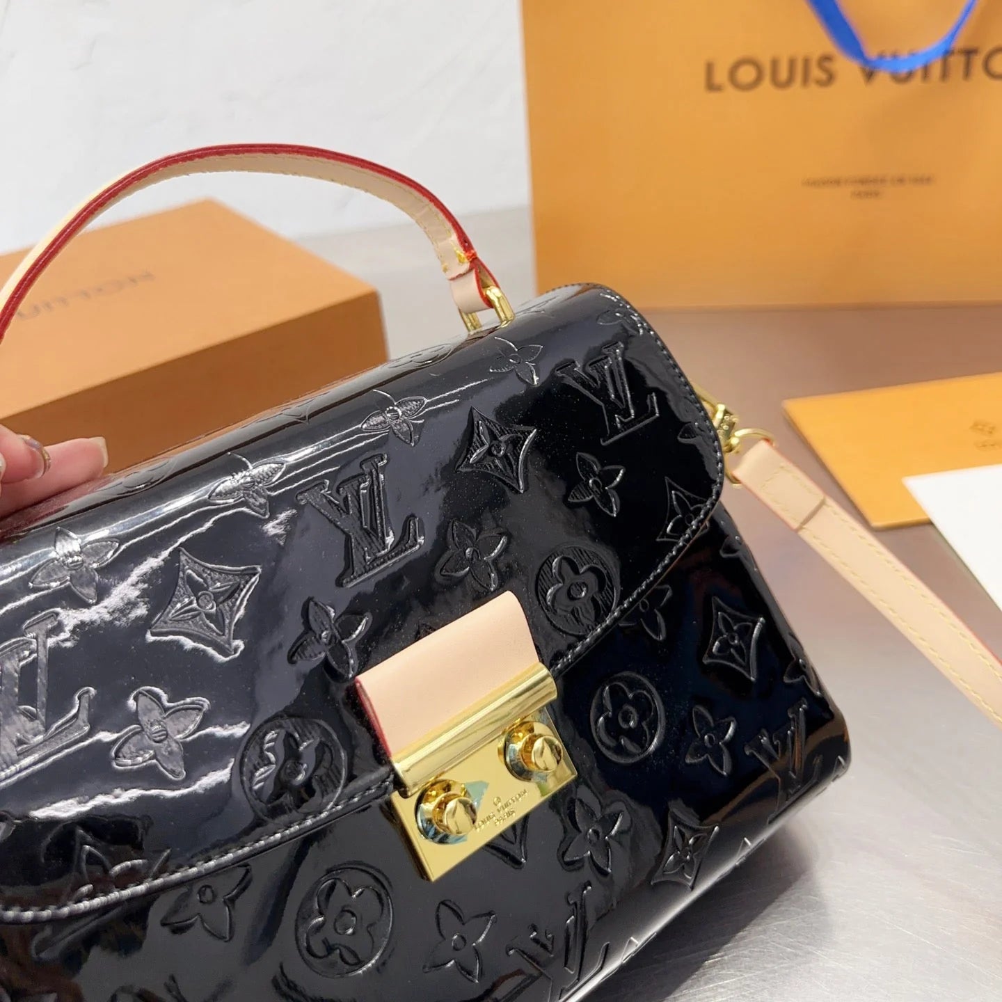 Exquisite+leather+bags-624