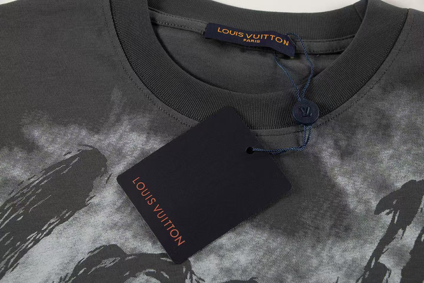 New retro print t-shirt