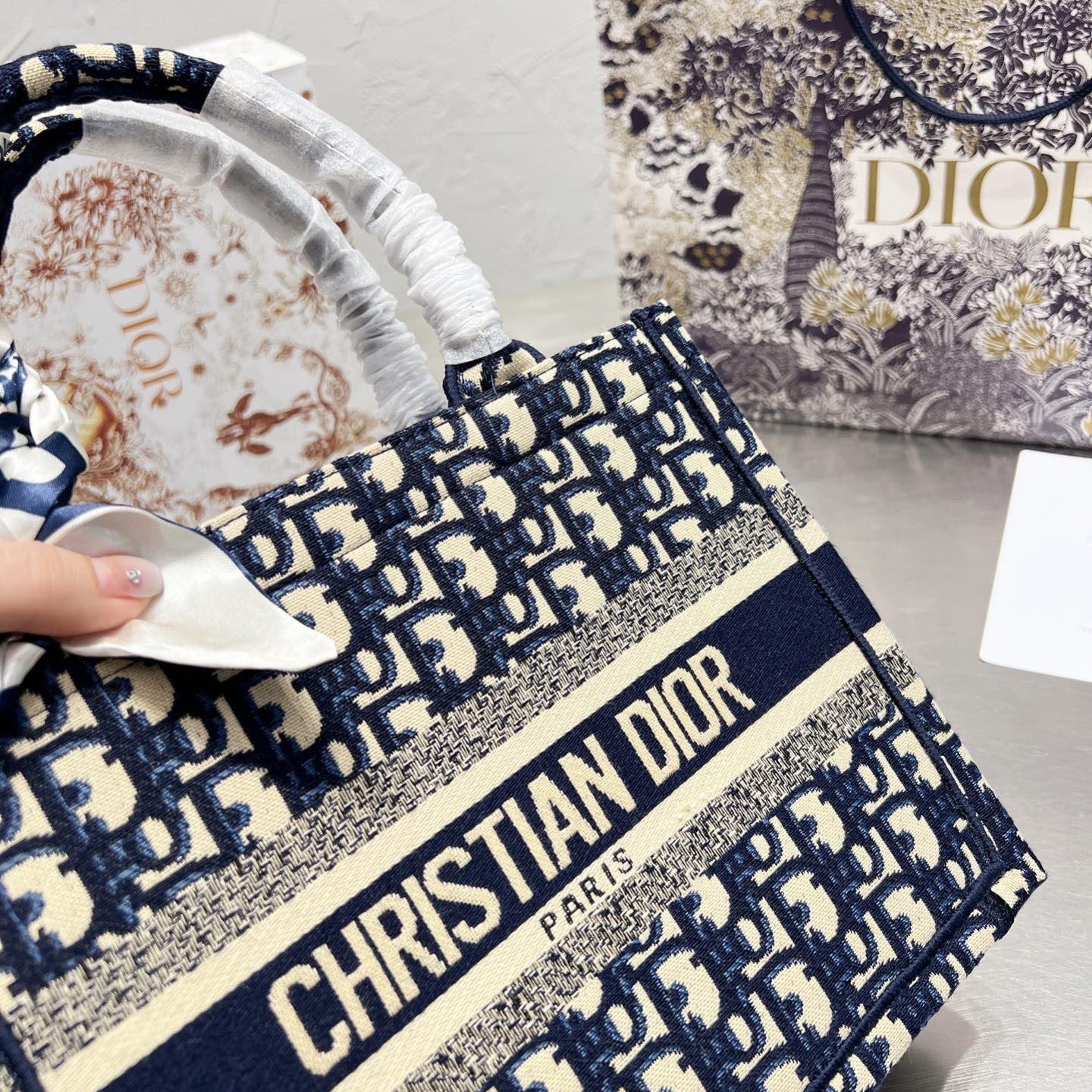 Exquisite+leather+bags-431