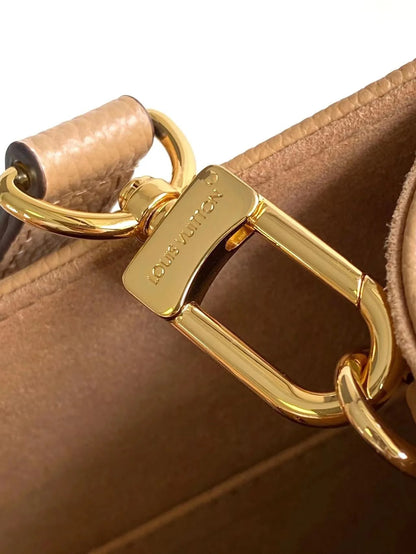 Exquisite+leather+bags-393