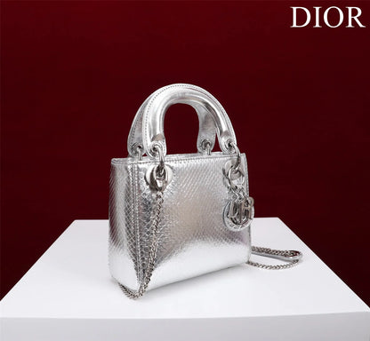 Exquisite+leather+bags-98