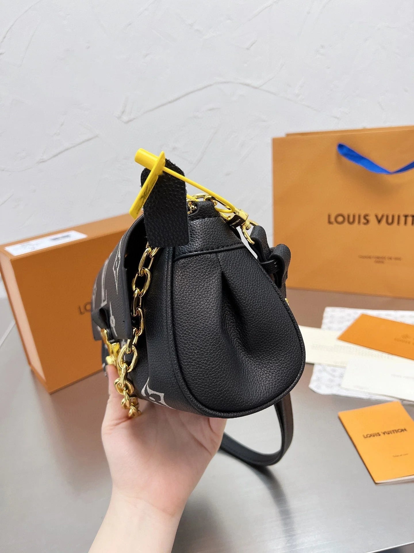 Exquisite+leather+bags-429