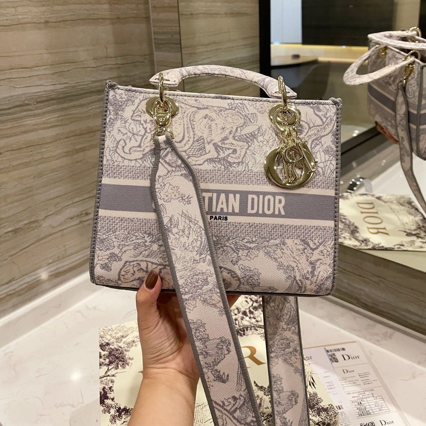 Exquisite+leather+bags-524