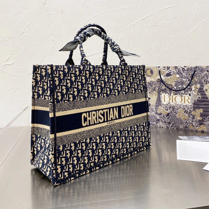 Exquisite+leather+bags-536