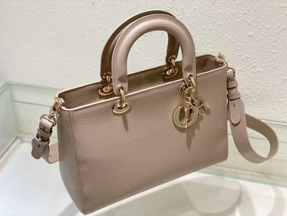 Exquisite+leather+bags-136