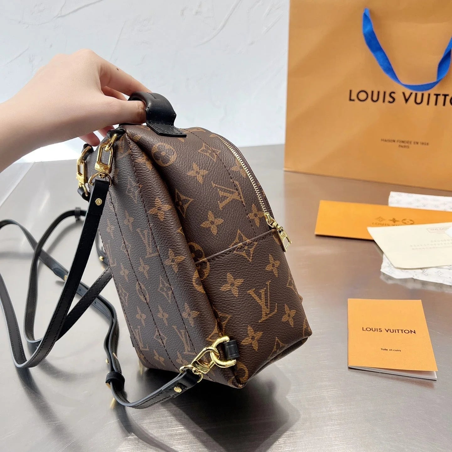 Exquisite+leather+bags-436