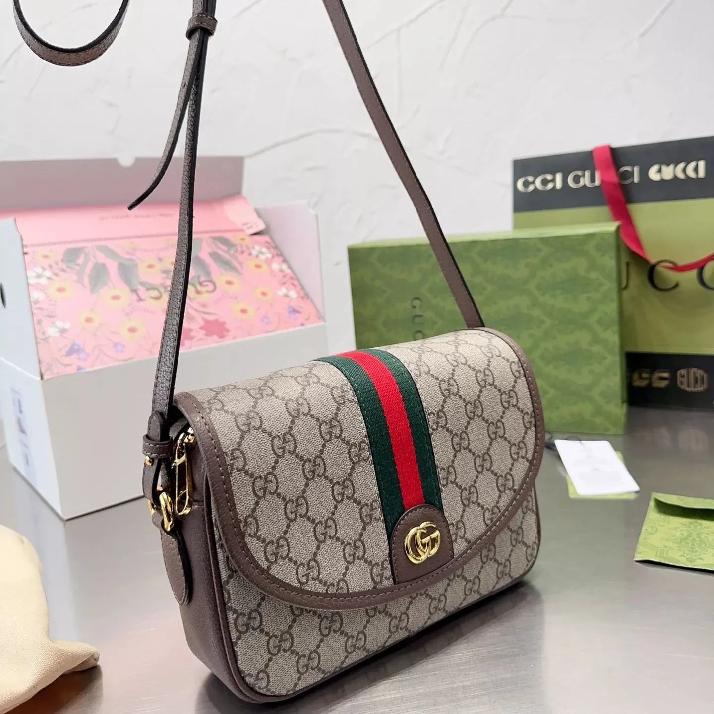 Exquisite+leather+bags-563