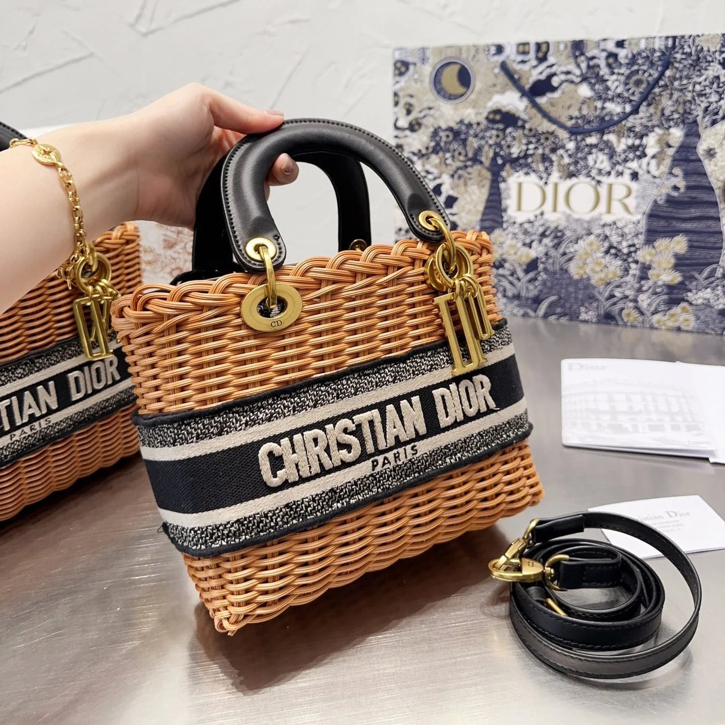 Exquisite+leather+bags-611