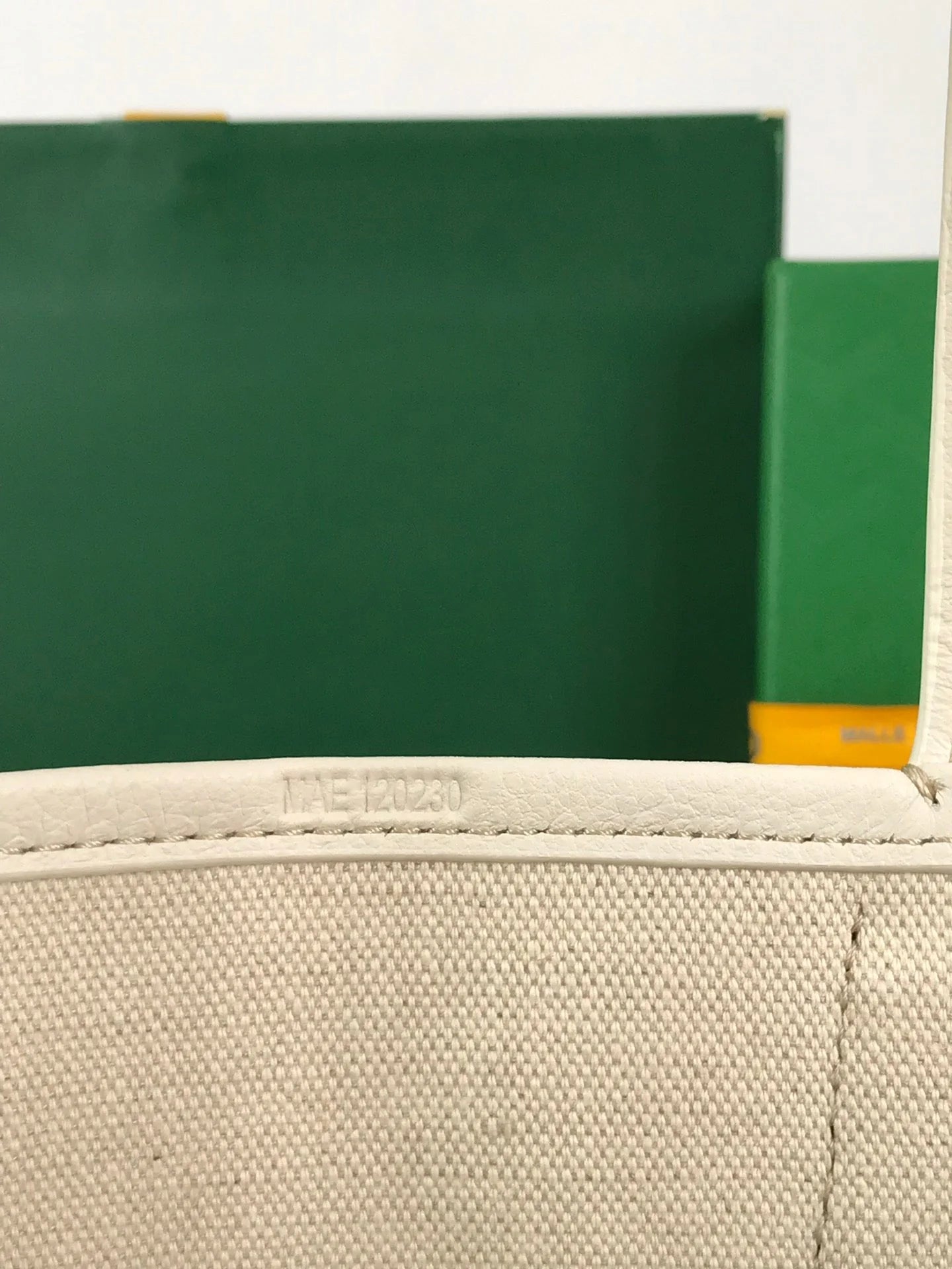 Exquisite+leather+bags-382