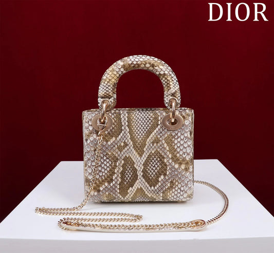 Exquisite+leather+bags-110