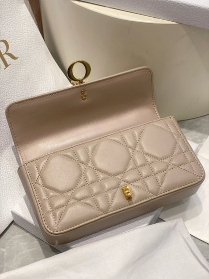 Exquisite+leather+bags-130