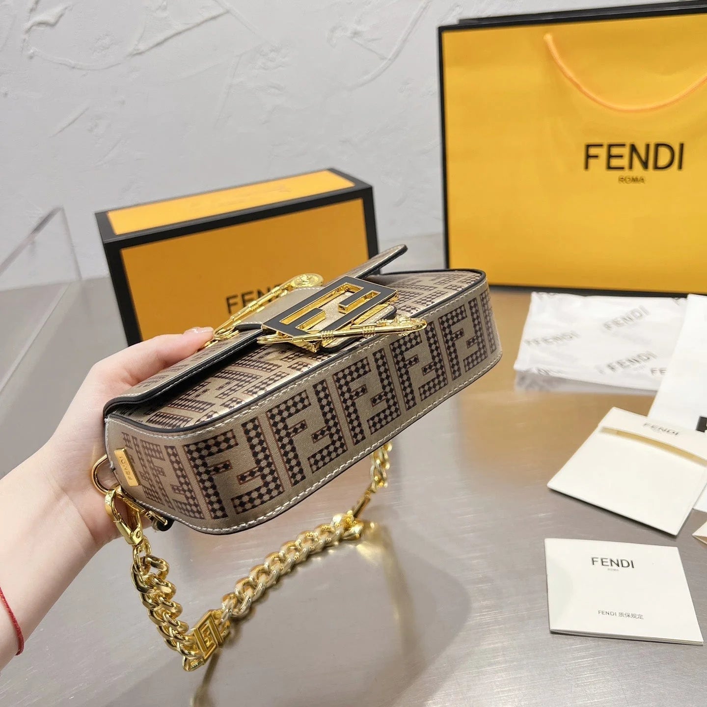 Exquisite+leather+bags-432